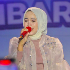 Harok Baganti Luko by Eja S.M