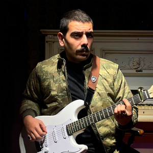 İsgəndər Kor - Toz Və Köz
