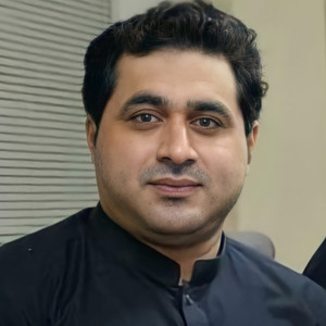 Shah Farooq - Na Manam Ghamaz Pa Pashto Bandi Zan Poii Ka