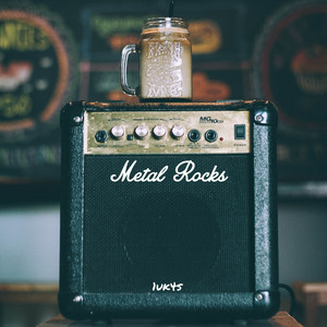 Metal Rocks