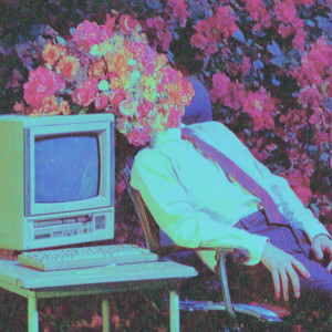 Daisy Apartment by Retro Bloomside