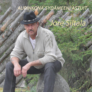 Aurinkona sydämeeni astuit