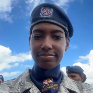 LA COMANDO HD - Mala Tentación