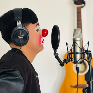 Chispin Tarolas - Mueve el Ombligo (Cover)