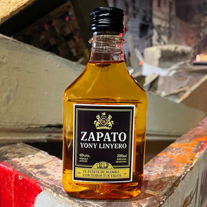 Zapato by Yony Linyero