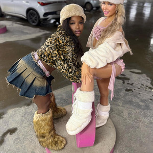 sspicy J - Mä oon niin stadi (feat. Miss Lioness)