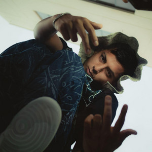 12. BARRIO by ROCA$