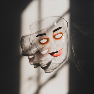 Losing My Grip by SUAHN