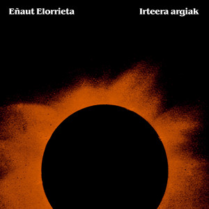Zaldia eta behelainoa by Eñaut Elorrieta