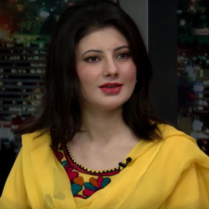 Nazia Iqbal - Yo Zal Che Kali Na Tal De Musafar De Wai