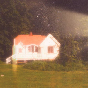 Birdhouse by Pede Claudo, Nightwave