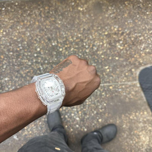 ch0s3n1 - ONE OPTION