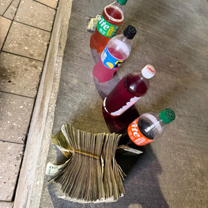 Pouring Lines by Spinback Bihh
