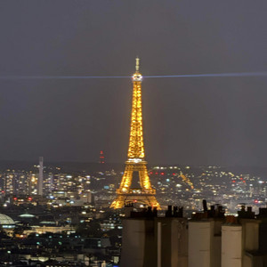 Dernier Etage (home) by Elwan