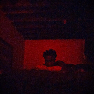 Lon - Intro (Instrumental)