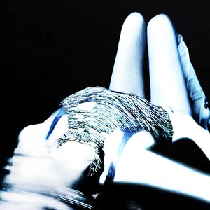 Souvenir by Amava