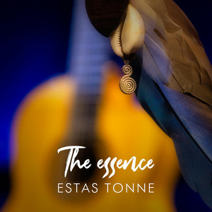 Estas Tonne - The Essence (Live)
