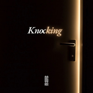 Portada de Knocking