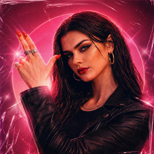 Bombastic Side Eye by Rey Ravenette