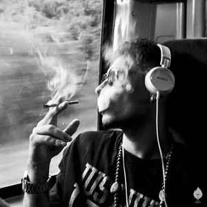 Old ret - calmo como uma bomba