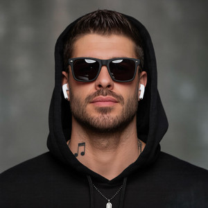 Zaklęty w nutach - Zniknąć stąd.