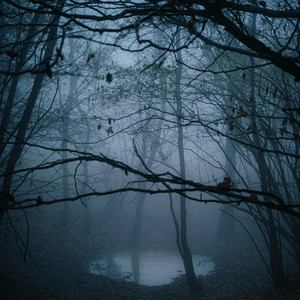Mørk by Jahrund