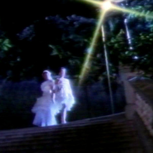 album cover: 時が我らを隔てる唯一のものであるならば、隔てるものなど何もない