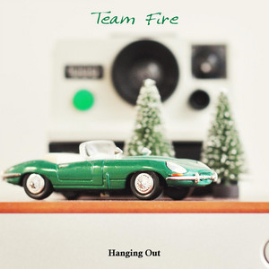 Hanging Out - The Last Trailer Park