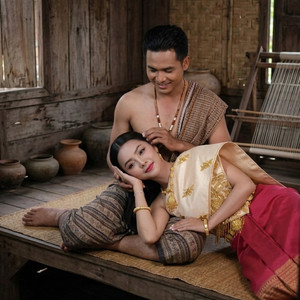 Thnom Sne Kantana by Boty Phen