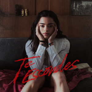 Te Escondes by Juli Savioli