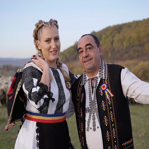 Simi Deac - Iara Sui Mandro La Munte (feat. Delia Stanciu)