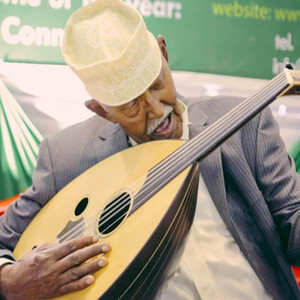 Muuse Ismaaciil Qalinle - Wuxuu Naleeyahay