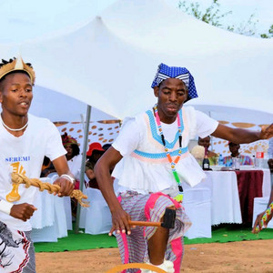 Mosadi Wa Mo Afrika by THABO SEREMI MAILA