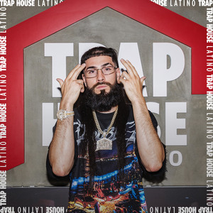 Garra (Musiando Live 38) by Trap House Latino, Uzziel