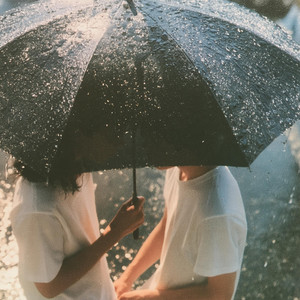 任由世界大雨倾注 by Hanory