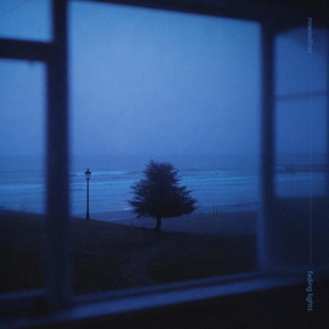 fading lights by nowiwither