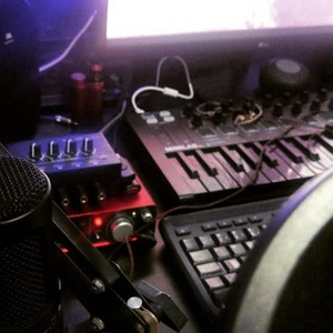 DJ Viral BR & Viral Sounds - reverse it (feat. Marquiori)