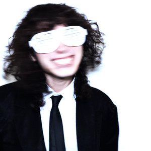Diamonds Or Pearls by temcandoanything, 16:9 krollo ✥