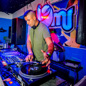 Manu M R - Manu M R (MR DANCE CLUB REAPERTURA (23.09.2023) album artwork
