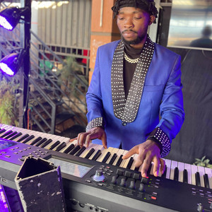 Ivan Mapeesa UG - Rumba 1