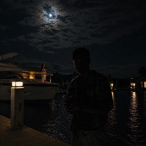 one mile gaze by c@m