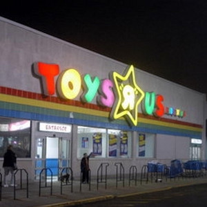 RyanS. - Toys R Us Medley (feat. Geoffrey TG.)