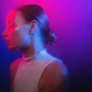 pearl & fast forward >> - Love In the Dark (Sped Up)