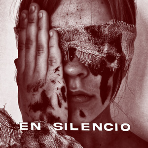 En Silencio by Dahlia Nox
