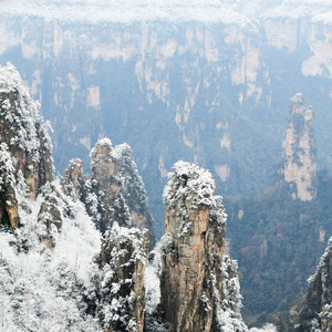 Snowy Mountains by Koji Koi