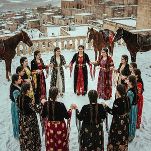 HATIN BELAV BÛN by Evîn û Jinda
