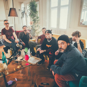 LA PIEPT UNPLUGGED LA FILMĂRI by NANE, Vița de Vie