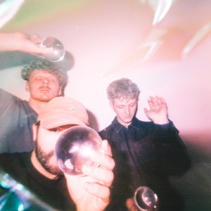 Please Hold Me by .multibeat, Säm Wilder