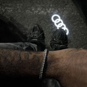 Trenches by KJ Rackz, Geezyy