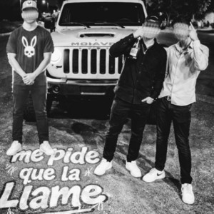Me pide que la llame by Karol Vázquez